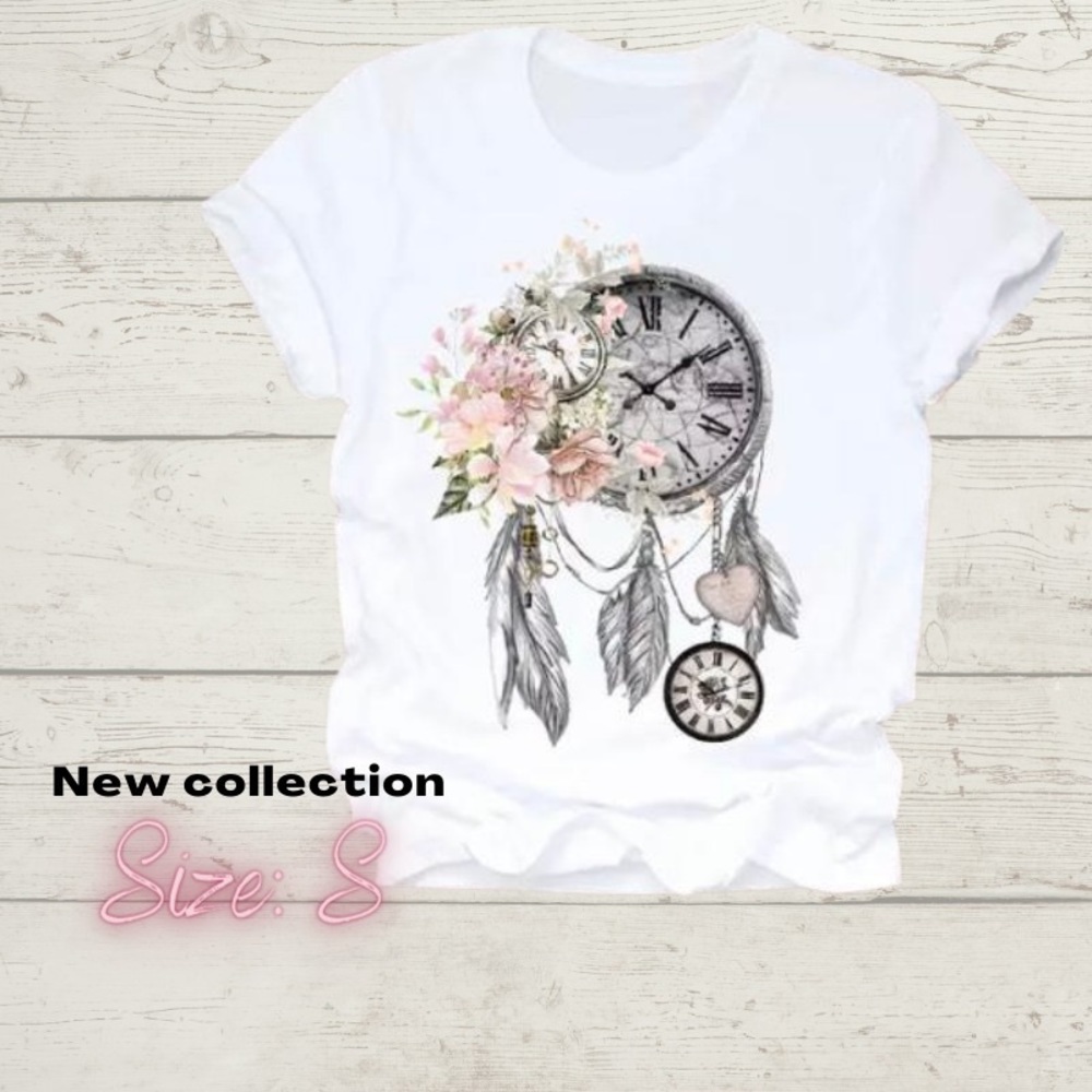 NEW T-Shirt Women’s Size S Tops White with Dream feather printed